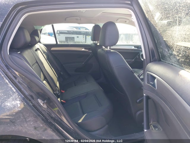 3VW117AU7GM068229 Volkswagen GOLF S