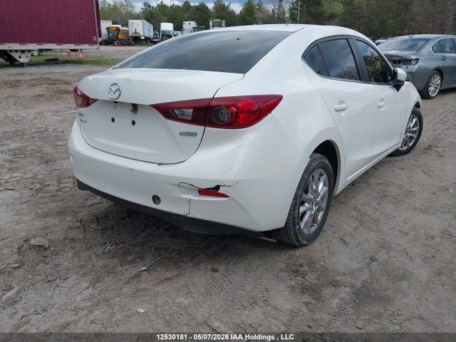 3MZBN1V74JM231453 Mazda MAZDA3