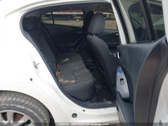 3MZBN1V74JM231453 Mazda MAZDA3