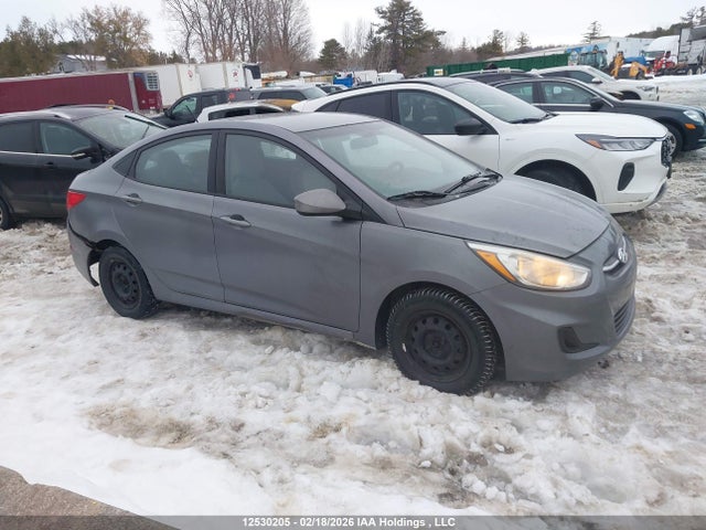 12530205 :رقم المزاد ، KMHCT4AE5GU991927 vin ، 2016 Hyundai Accent Gl مزاد بيع