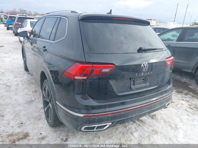 3VV4B7AX6NM061326 Volkswagen Tiguan Sel R-line