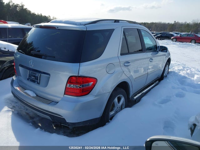 2006 Mercedes-benz Ml 350 მანქანა იყიდება აუქციონზე, vin: 4JGBB86E96A035753, აუქციონის ნომერი: 12530241