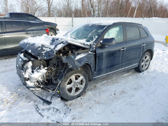 WA1CFCFP9FA038180 Audi Q5 2.0t Komfort