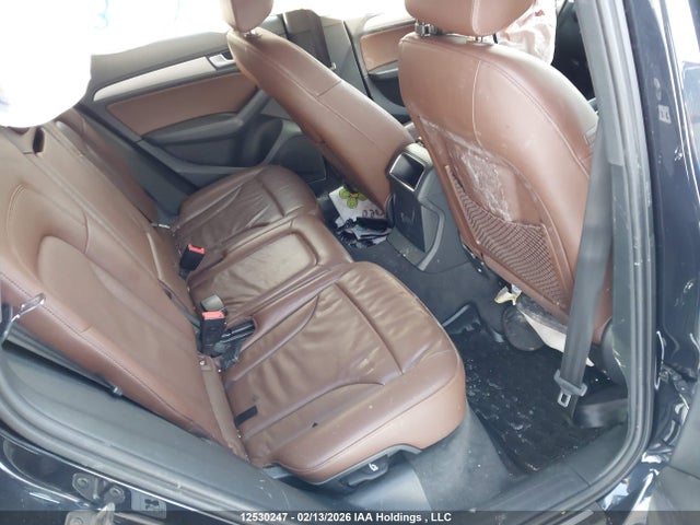 WA1CFCFP9FA038180 Audi Q5 2.0t Komfort