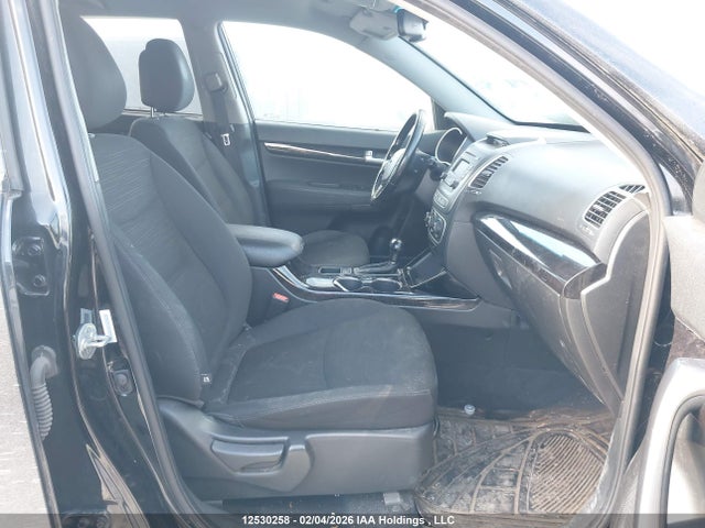 5XYKTDA7XFG576944 KIA Sorento