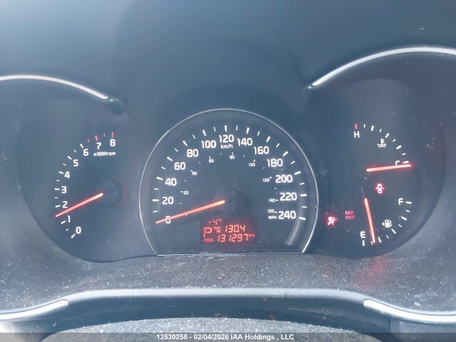 5XYKTDA7XFG576944 KIA Sorento