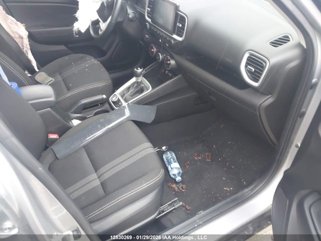 KMHRC8A37RU325297 Hyundai Venue Sel/limited
