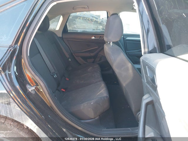 3VWC57BUXMM039573 Volkswagen Jetta Comfortline