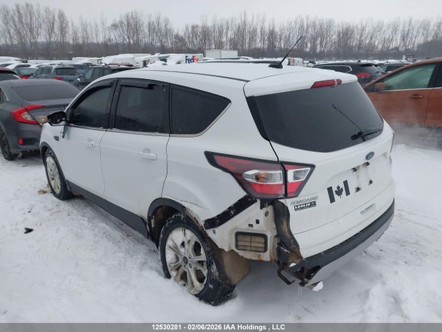 1FMCU0GD6HUA43767 Ford ESCAPE SE