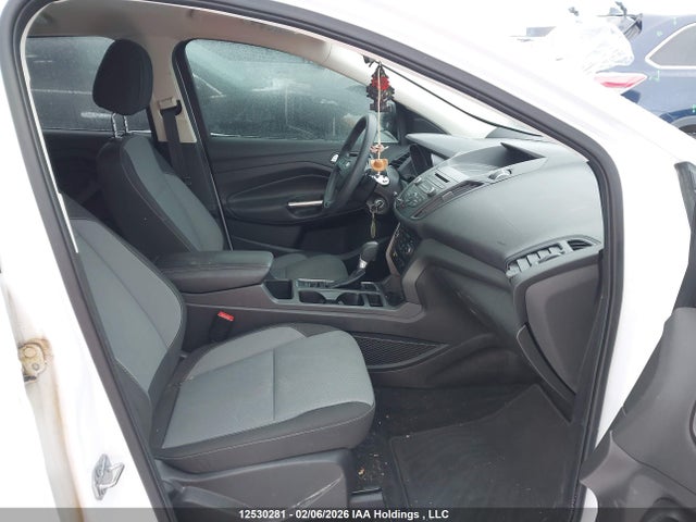 1FMCU0GD6HUA43767 Ford ESCAPE SE