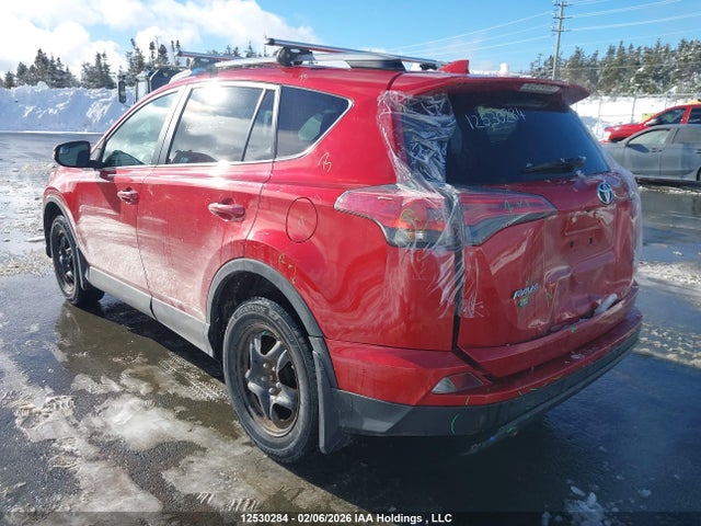 2T3BFREVXHW542858 Toyota RAV4 LE