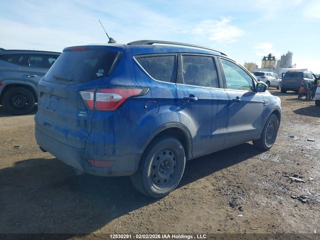 12530291 :رقم المزاد ، 1FMCU9HD0JUC82627 vin ، 2018 Ford Escape Sel مزاد بيع