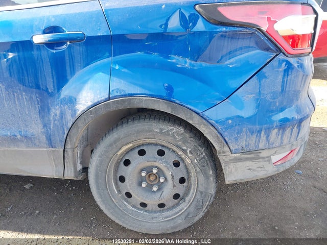 12530291 :رقم المزاد ، 1FMCU9HD0JUC82627 vin ، 2018 Ford Escape Sel مزاد بيع