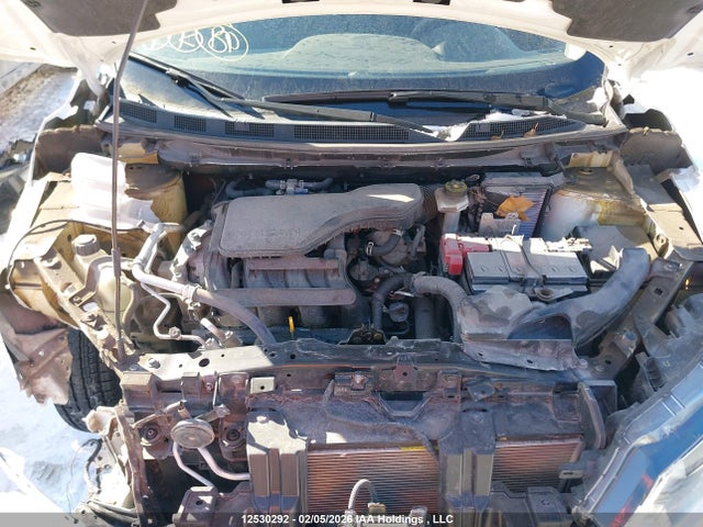 JN1BJ1AV3MW322403 Nissan Qashqai S