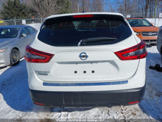 JN1BJ1AV3MW322403 Nissan Qashqai S
