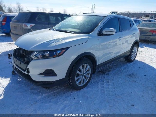 JN1BJ1AV3MW322403 Nissan Qashqai S