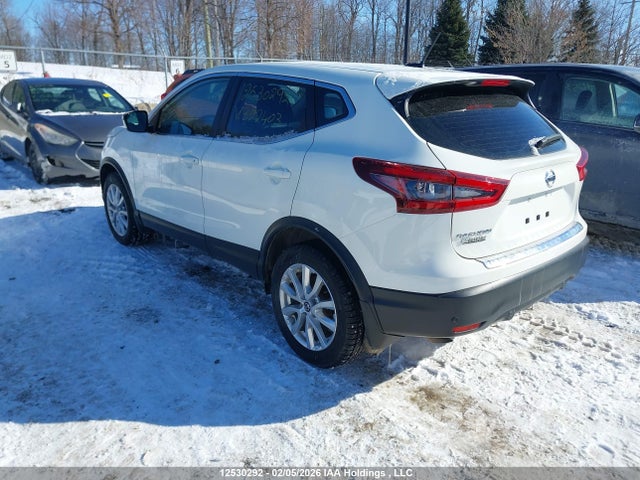 JN1BJ1AV3MW322403 Nissan Qashqai S