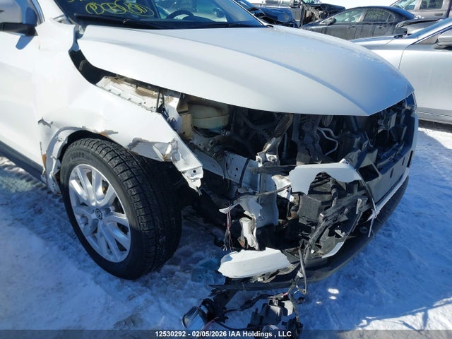 JN1BJ1AV3MW322403 Nissan Qashqai S