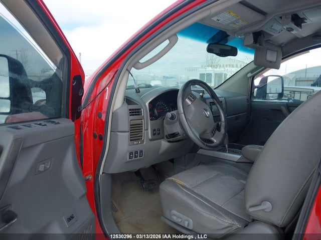 12530296 :رقم المزاد ، 1N6AA07B45N544078 vin ، 2005 Nissan Titan Le مزاد بيع