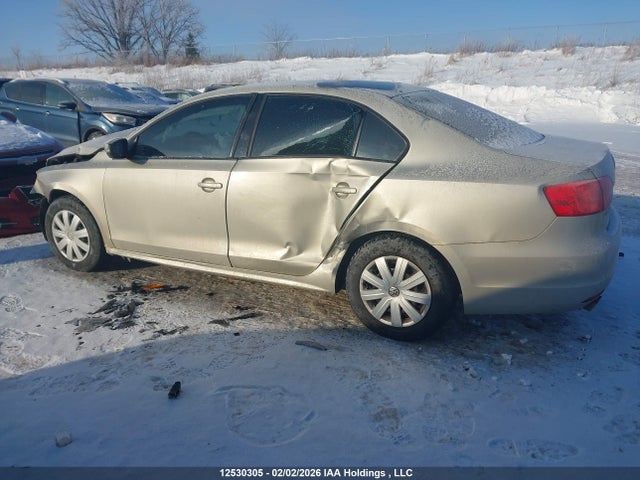 3VW2K7AJ1EM281200 Volkswagen Jetta 2.0l Trendline+