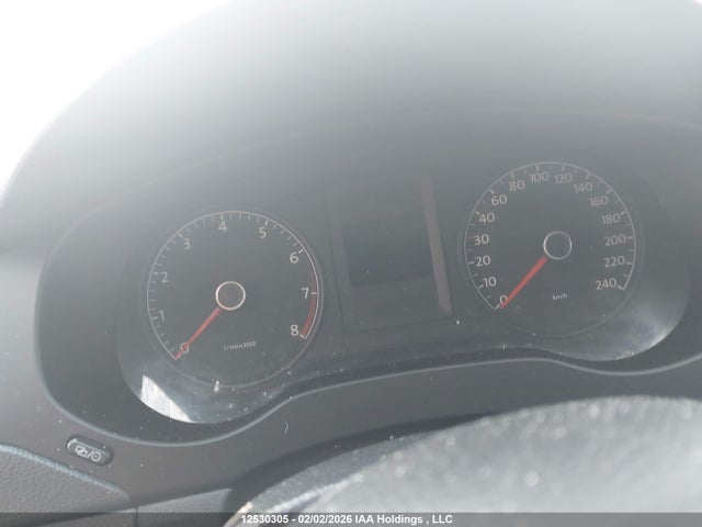 3VW2K7AJ1EM281200 Volkswagen Jetta 2.0l Trendline+