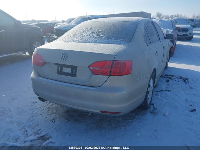 3VW2K7AJ1EM281200 Volkswagen Jetta 2.0l Trendline+