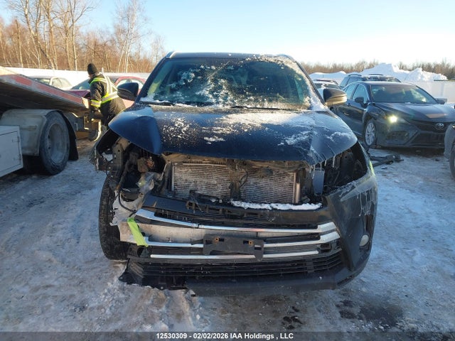 5TDJZRFH6JS533996 Toyota Highlander Se/xle