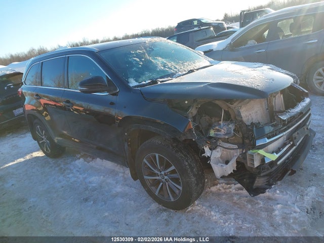 5TDJZRFH6JS533996 Toyota Highlander Se/xle