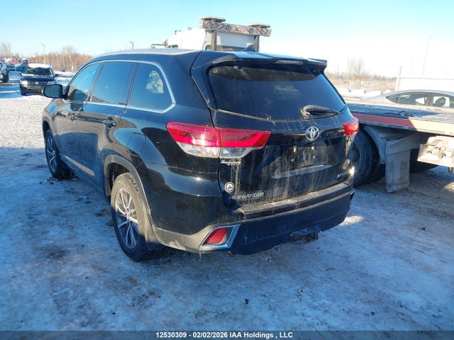 5TDJZRFH6JS533996 Toyota Highlander Se/xle