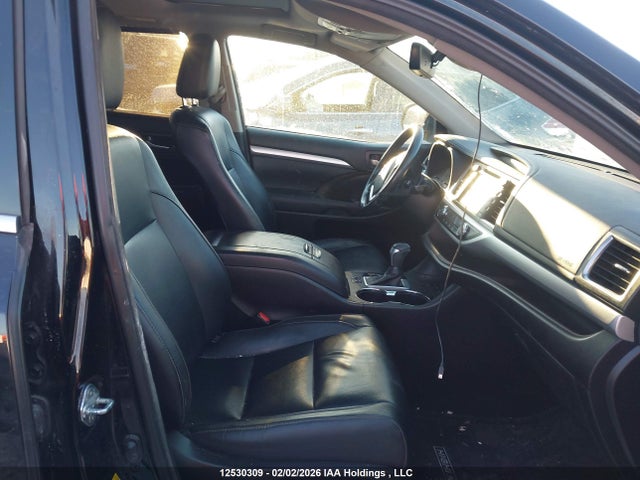 5TDJZRFH6JS533996 Toyota Highlander Se/xle