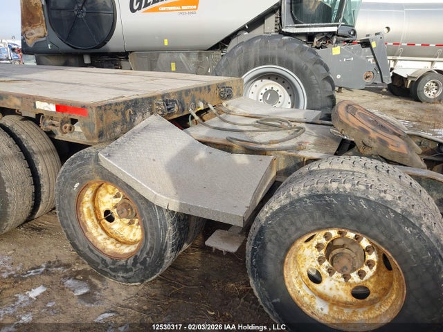 12530317 :رقم المزاد ، 13N13930XD3560507 vin ، 2013 Fontaine Trailer Co  مزاد بيع