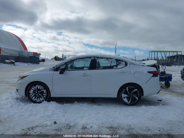 3N1CN8FV4RL816535 Nissan VERSA SR