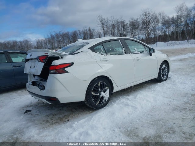 3N1CN8FV4RL816535 Nissan VERSA SR