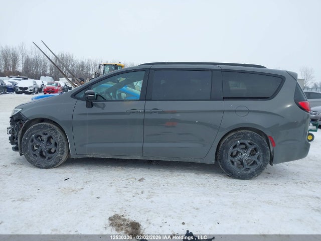 2C4RC1GG4SR602464 Chrysler Pacifica Limited