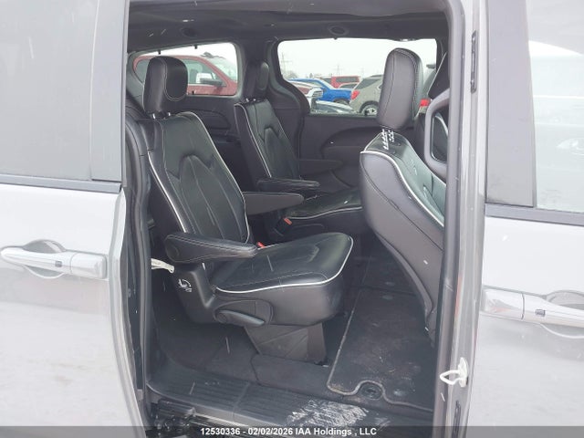 2C4RC1GG4SR602464 Chrysler Pacifica Limited