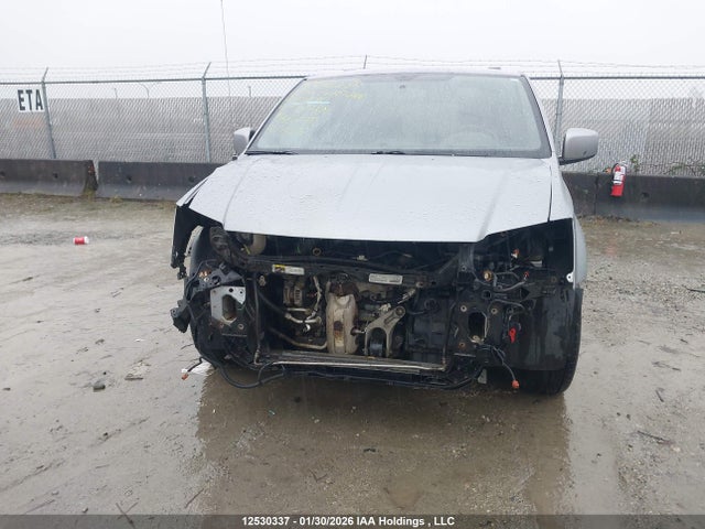 2C4RDGEG9ER183051 Dodge Grand Caravan R/t