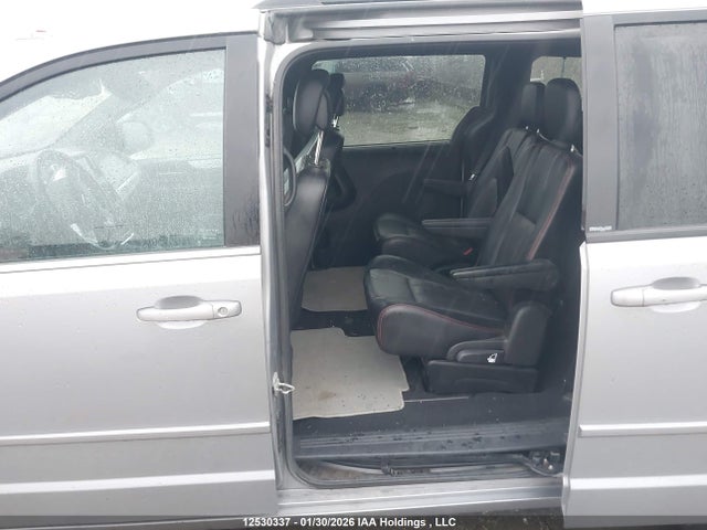 2C4RDGEG9ER183051 Dodge Grand Caravan R/t