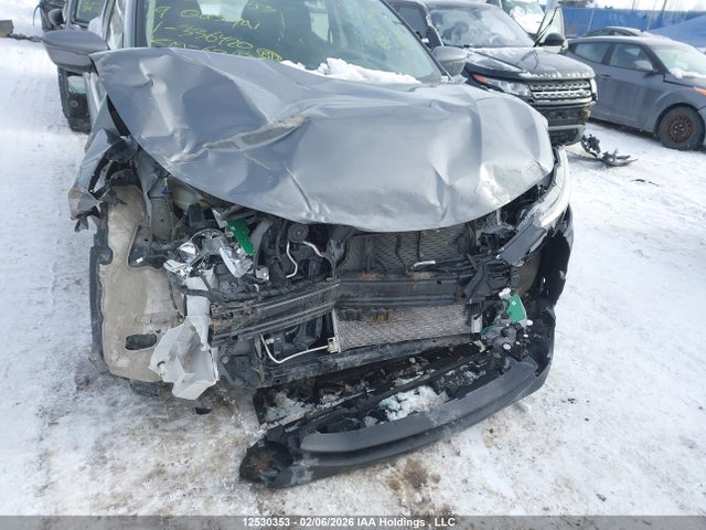 JN1BJ1CR0KW336420 Nissan Qashqai S/sl/sv