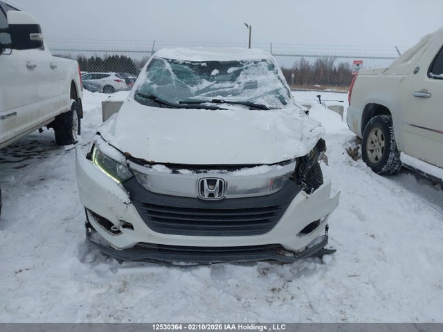 3CZRU5H32NM100431 Honda HR-V