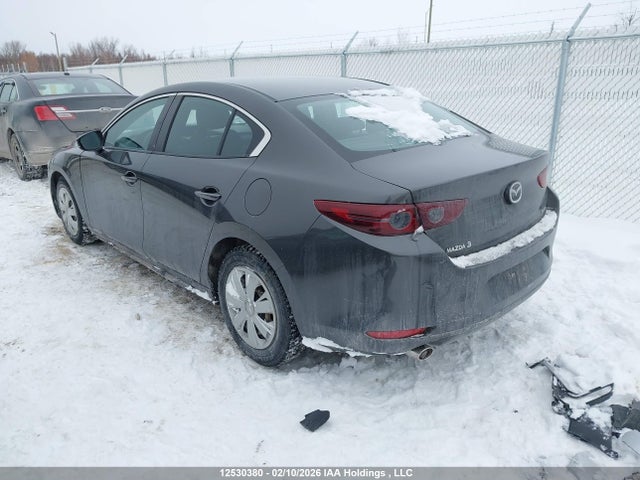 JM1BPAB75M1350437 Mazda MAZDA3