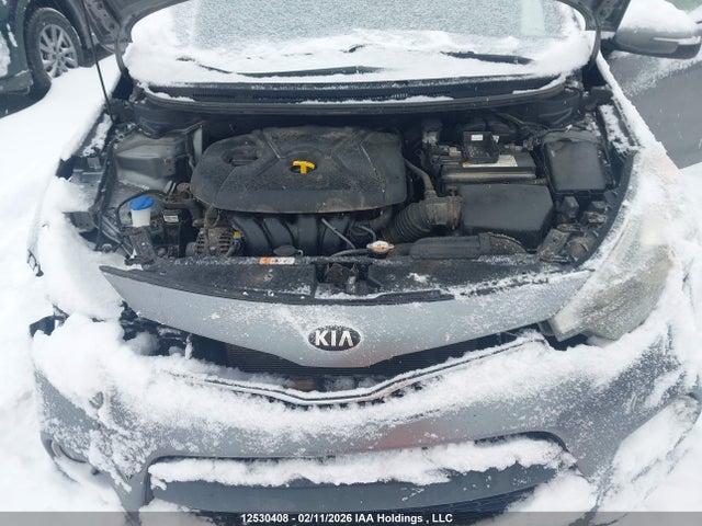 KNAFX6A84F5302882 KIA FORTE EX