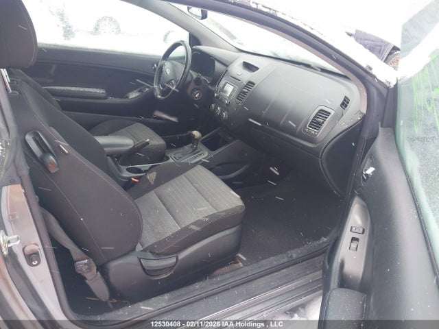 KNAFX6A84F5302882 KIA FORTE EX