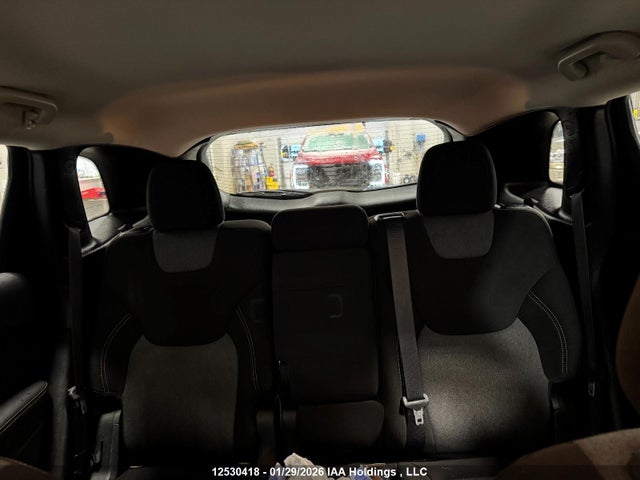 1C4PJLAB7HW630121 Jeep Cherokee Sport