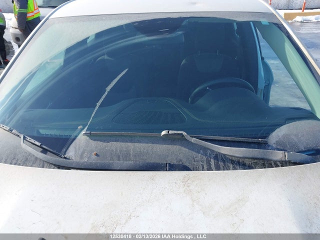 1C4PJLAB7HW630121 Jeep Cherokee Sport