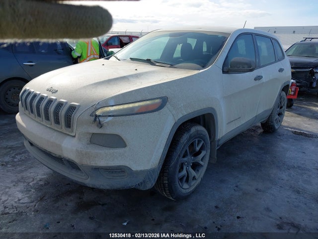 1C4PJLAB7HW630121 Jeep Cherokee Sport