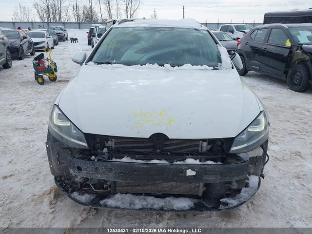 3VWA17AUXFM508460 Volkswagen Golf Sportwagen S