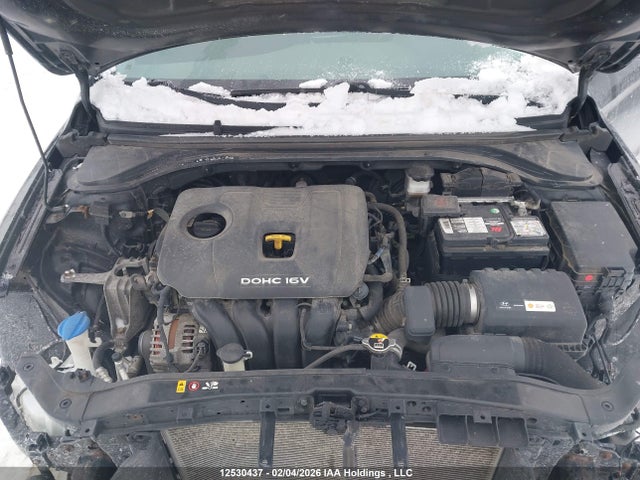 KMHD84LF0JU600461 Hyundai ELANTRA GL