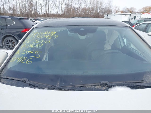 3VWGM7BU7NM016161 Volkswagen Jetta Highline