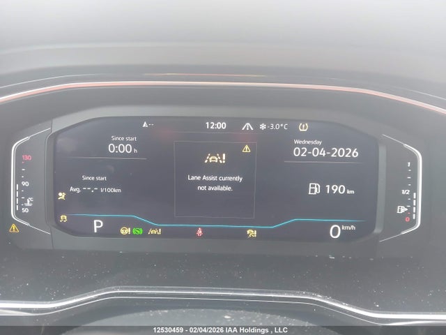 3VWGM7BU7NM016161 Volkswagen Jetta Highline