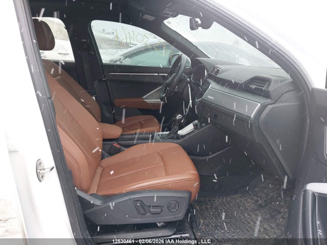 WA1FECF32L1001755 Audi Q3 Prestige S-line